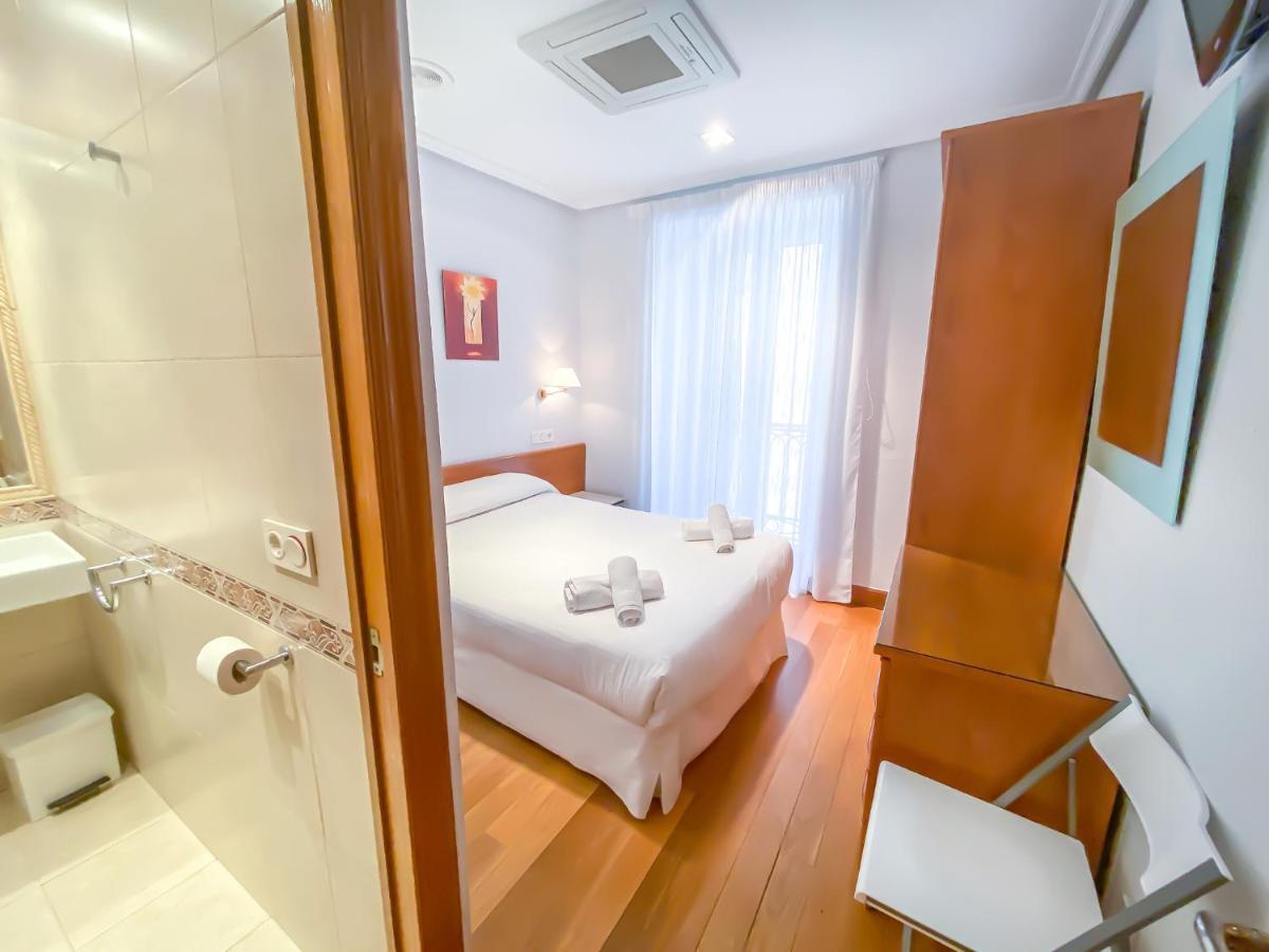 Habitaciones Turisticas Ayuntamiento San Sebastián Kültér fotó